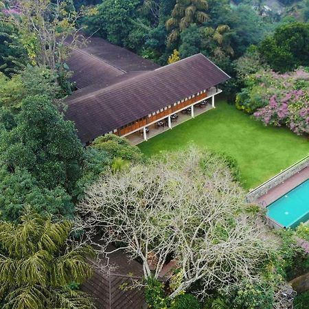 Kings Pavilion Luxury Hotel Kandy Zewnętrze zdjęcie