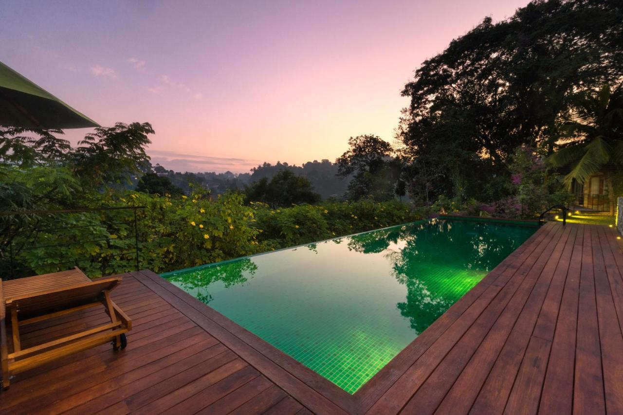 Kings Pavilion Luxury Hotel Kandy Zewnętrze zdjęcie