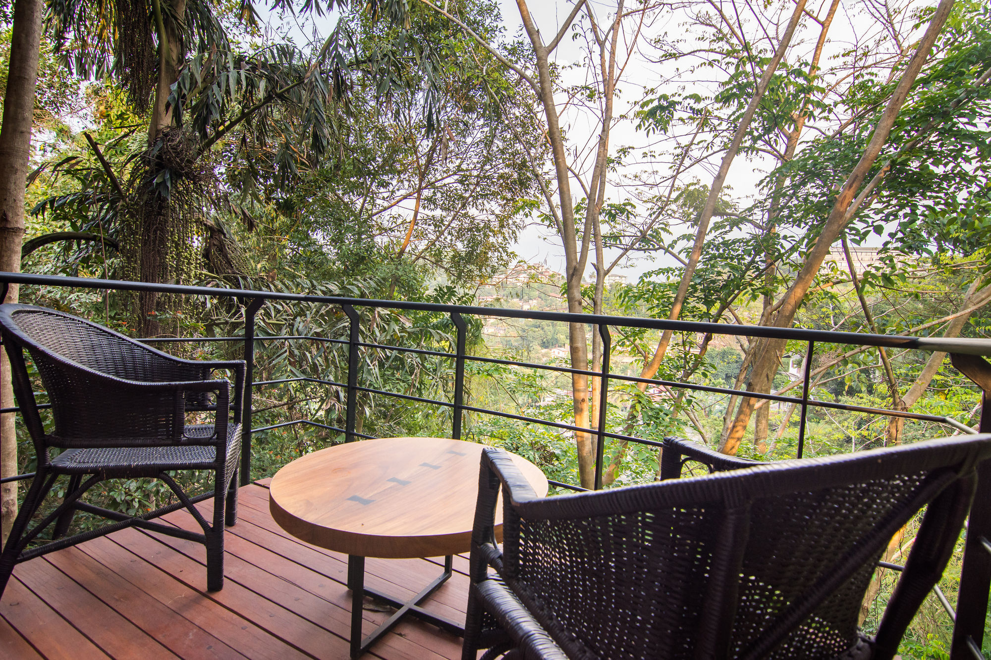 Kings Pavilion Luxury Hotel Kandy Zewnętrze zdjęcie